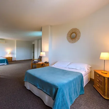 Szálloda Le Tilbury Porto-Vecchio