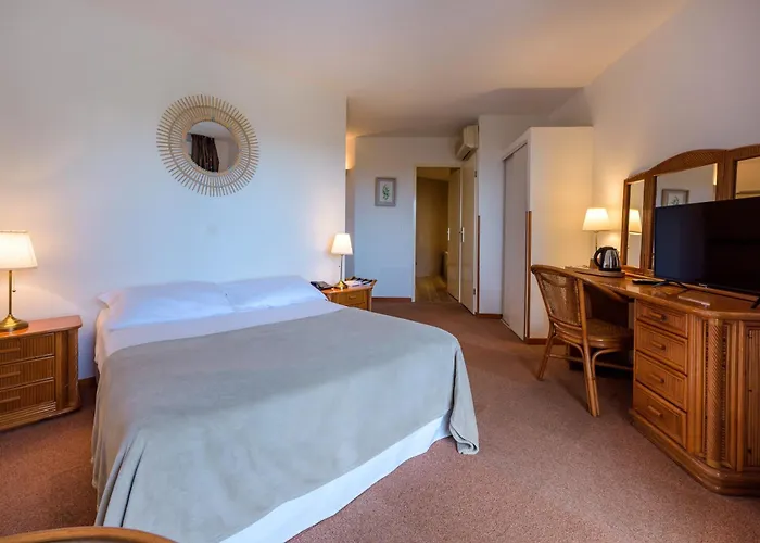 Le Tilbury Szálloda 3*