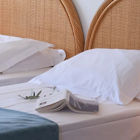 Le Tilbury Hotel 3*