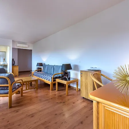 Hotell Le Tilbury Porto-Vecchio (Corsica)