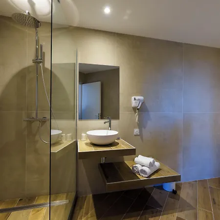 Le Tilbury Porto-Vecchio (Corsica)