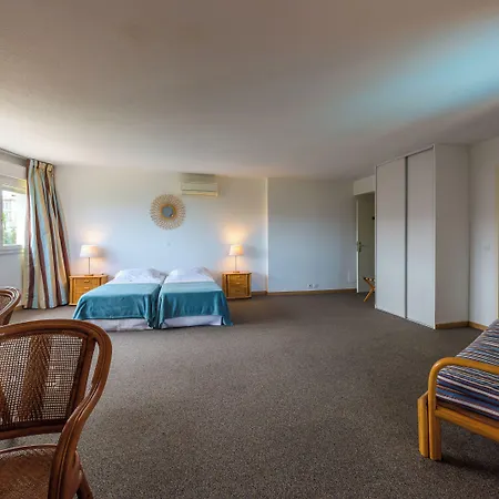 Le Tilbury Hotel