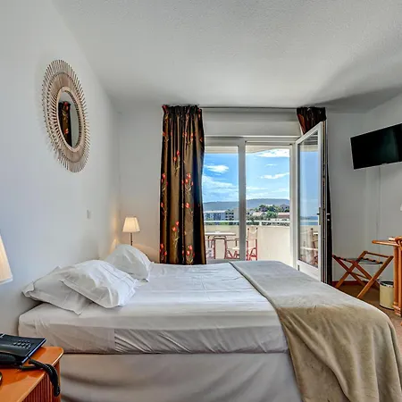 Le Tilbury 3*